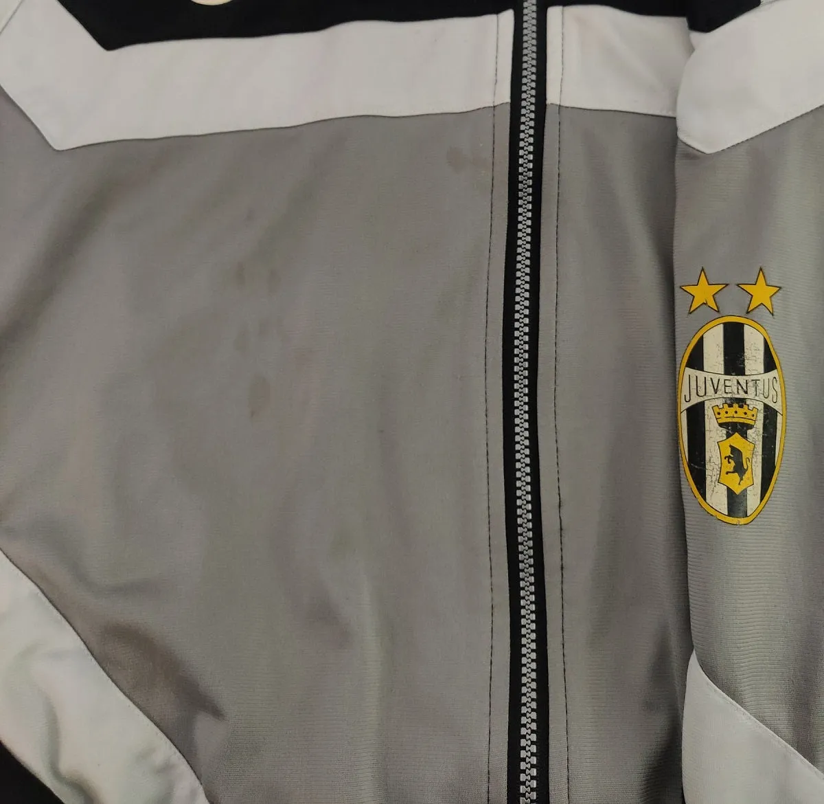 1995-97 black Juventus Torino Kappa jacket