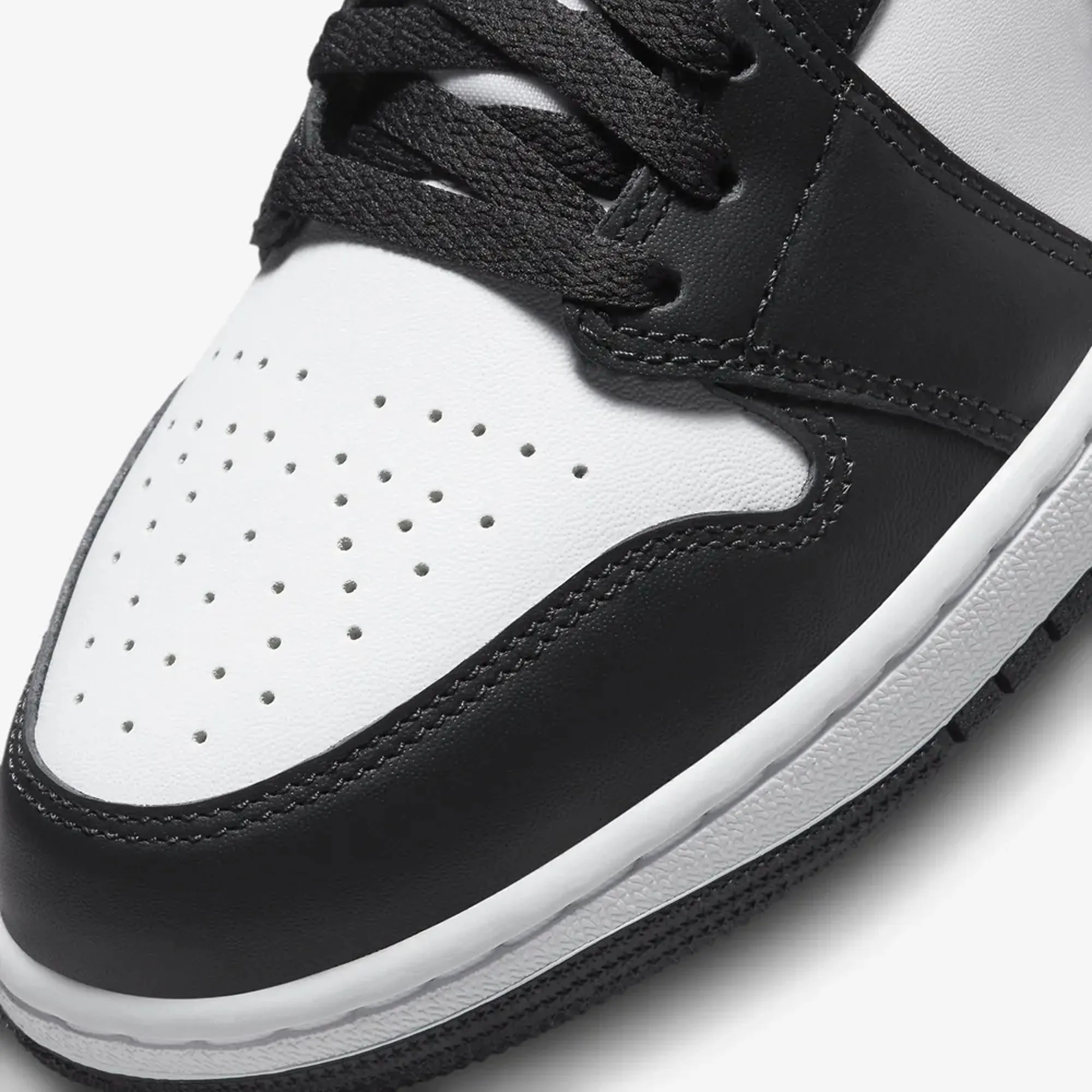 AIR JORDAN 1 MID SE 'OFF NOIR/BLACK-WHITE-BLACK'