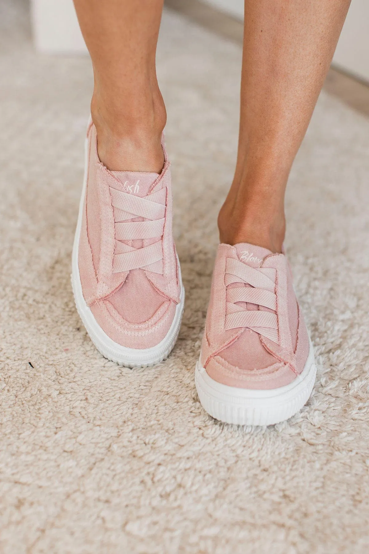 Blowfish Aztek Sneakers- Peach Cream