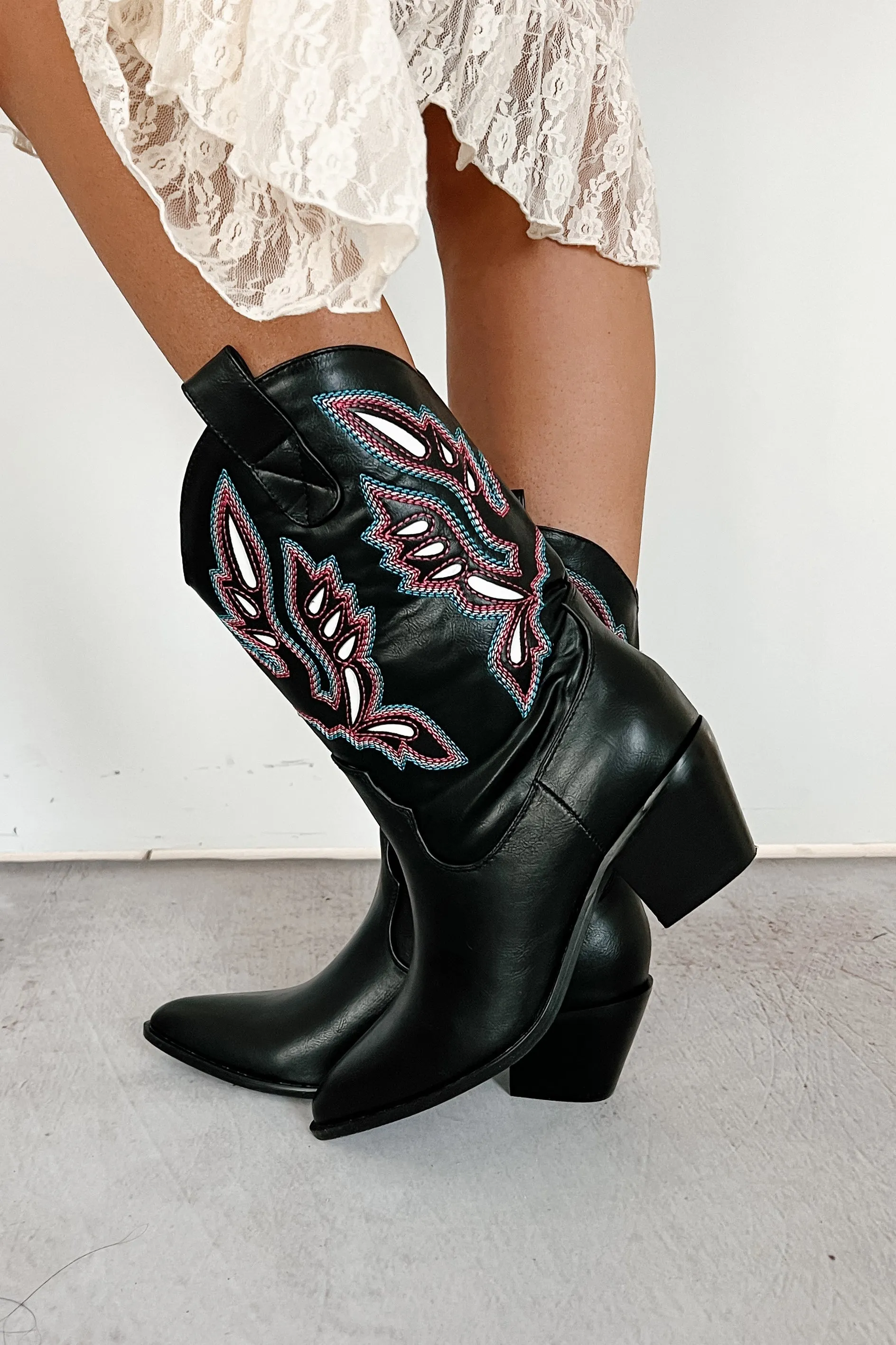 Cowgirl Glory Western Cowboy Boots (Black)