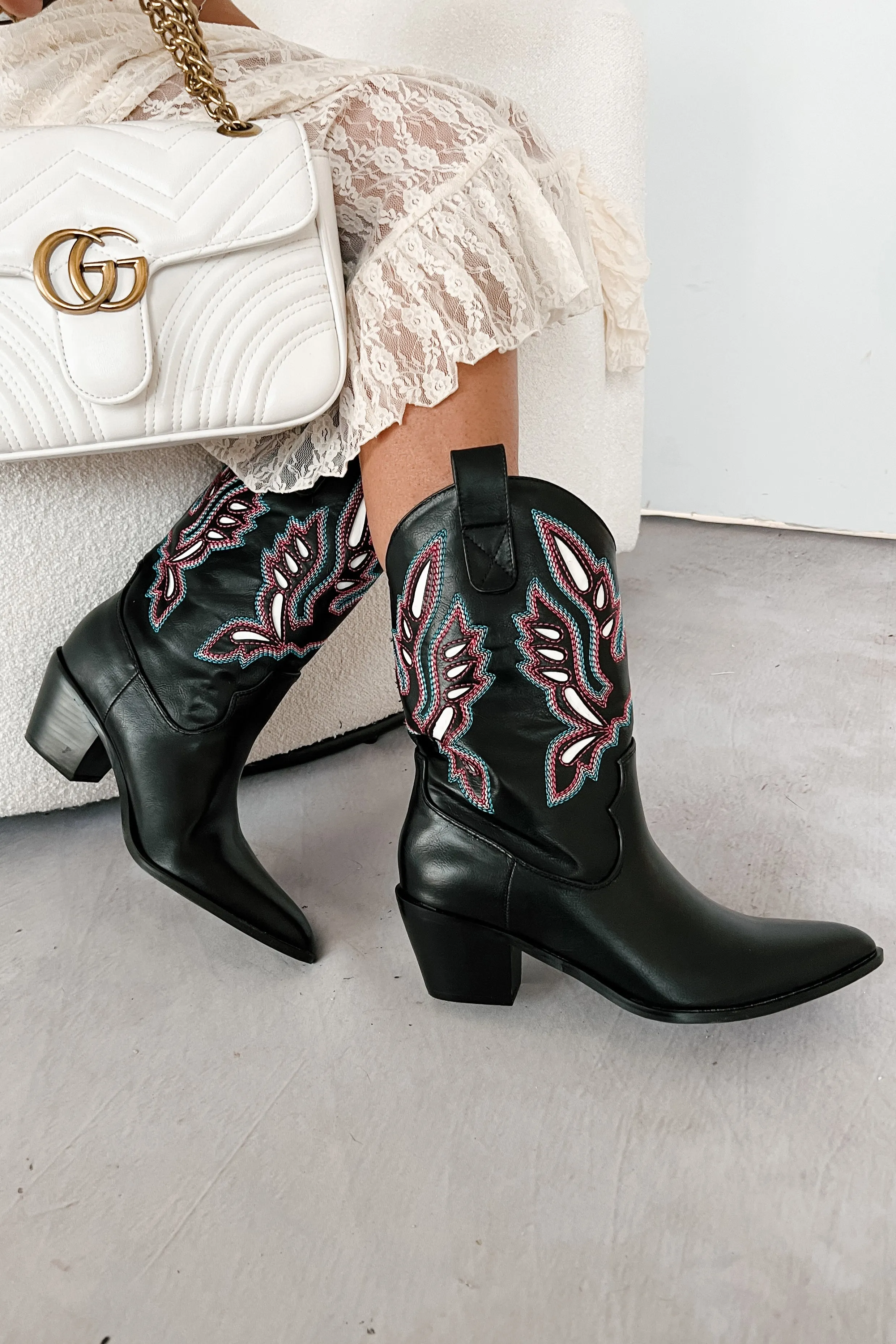 Cowgirl Glory Western Cowboy Boots (Black)