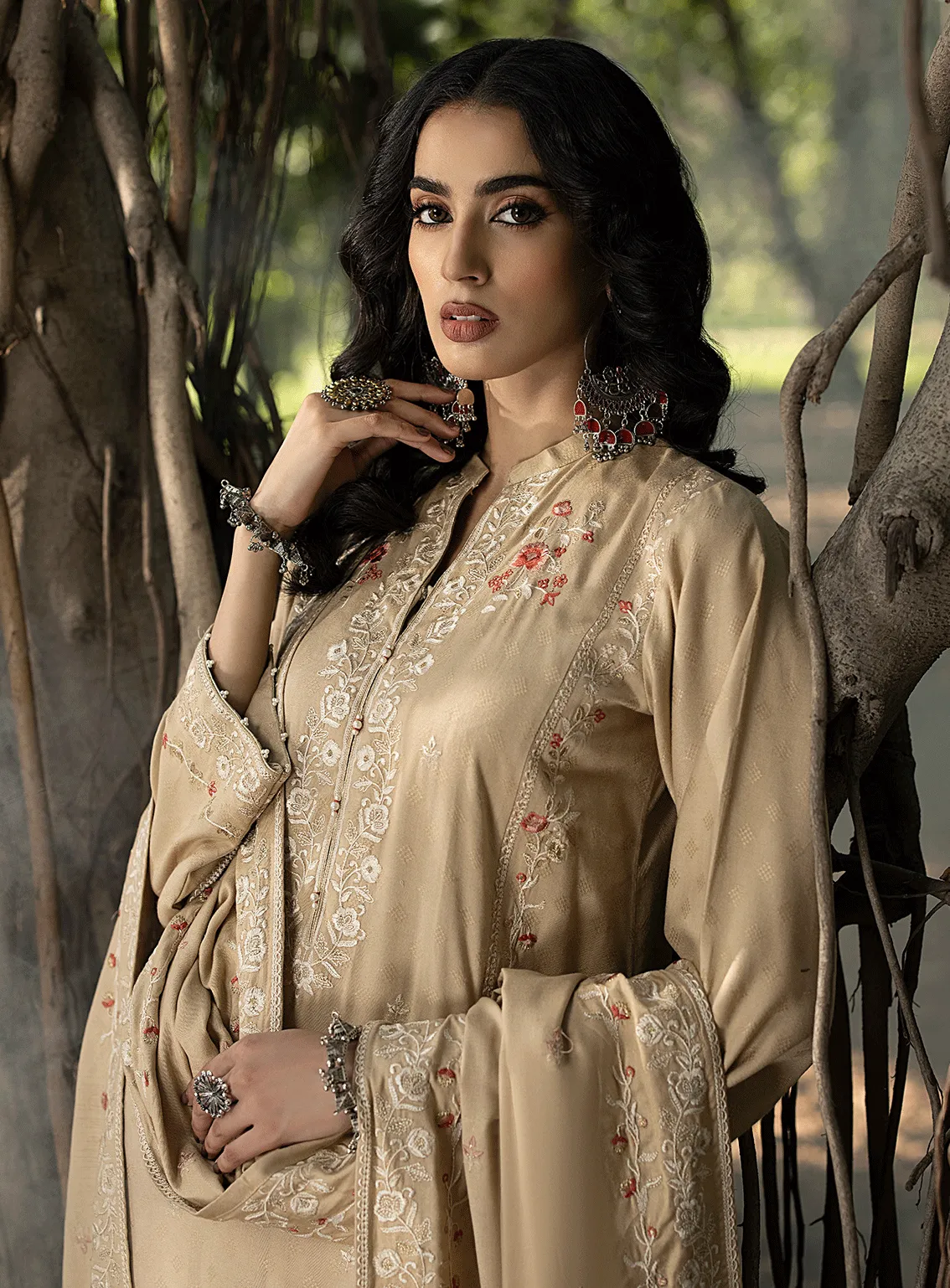 Lakhany By LSM Embroidered Cashmi Wool Unstitched 3 Piece Suit - 0052