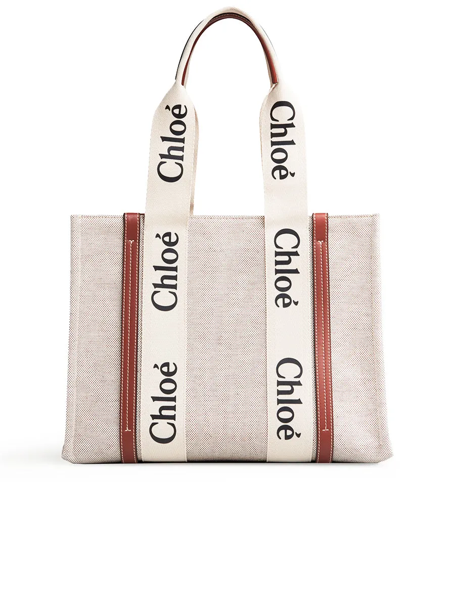 Medium Woody Tote Bag in White/Brown