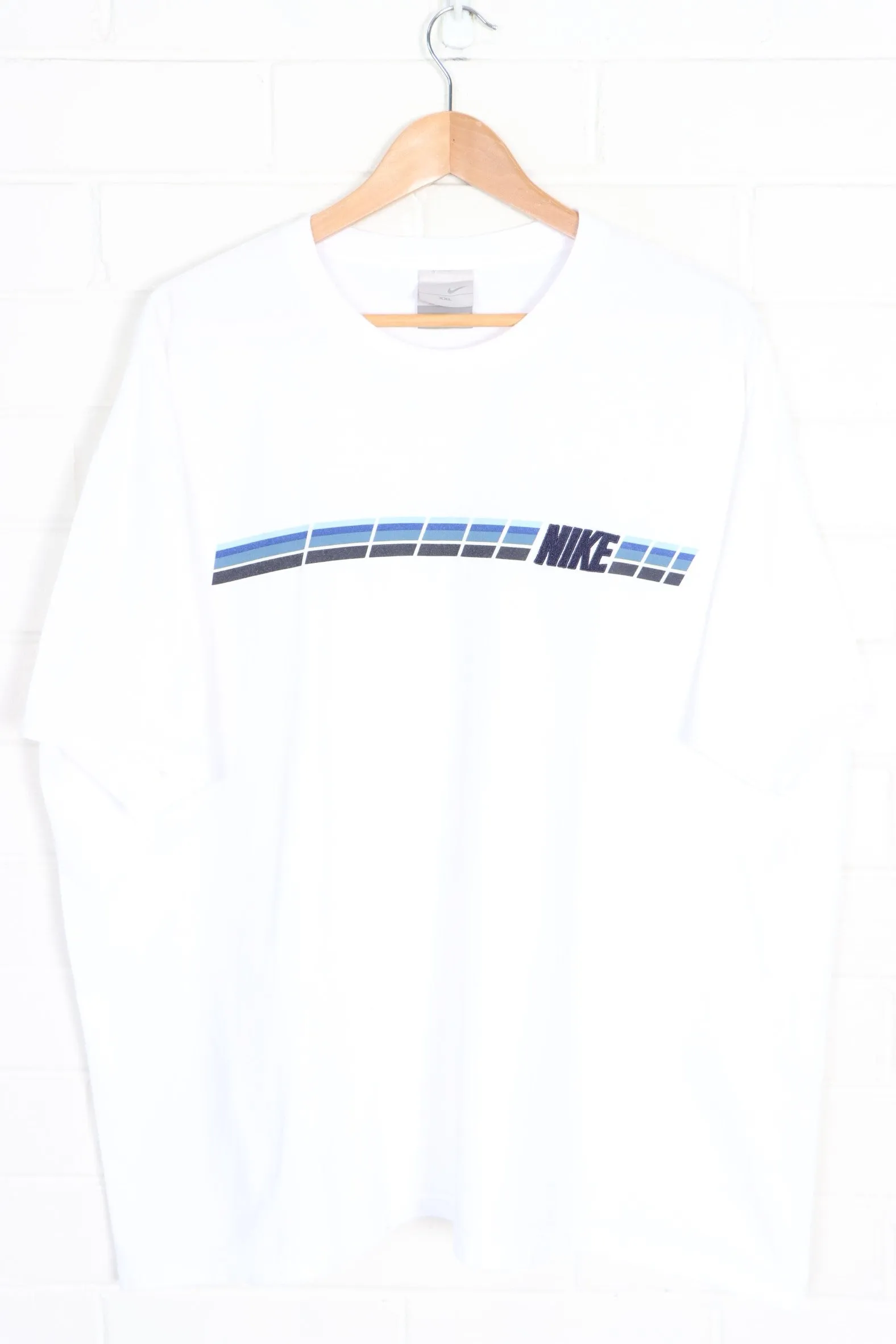 NIKE Embroidered Spell Out Logo Stripe Blocks T-Shirt (XXL)