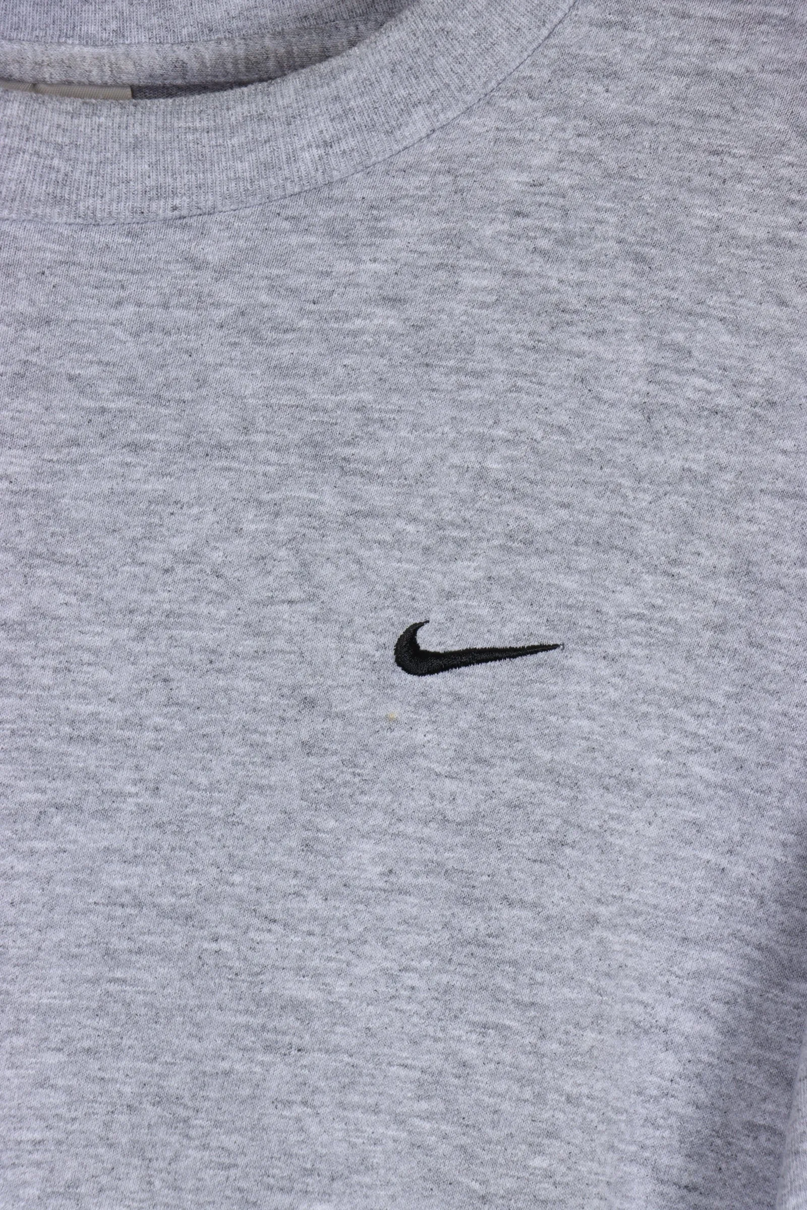 NIKE Grey & Black Embroidered T-Shirt (XL)