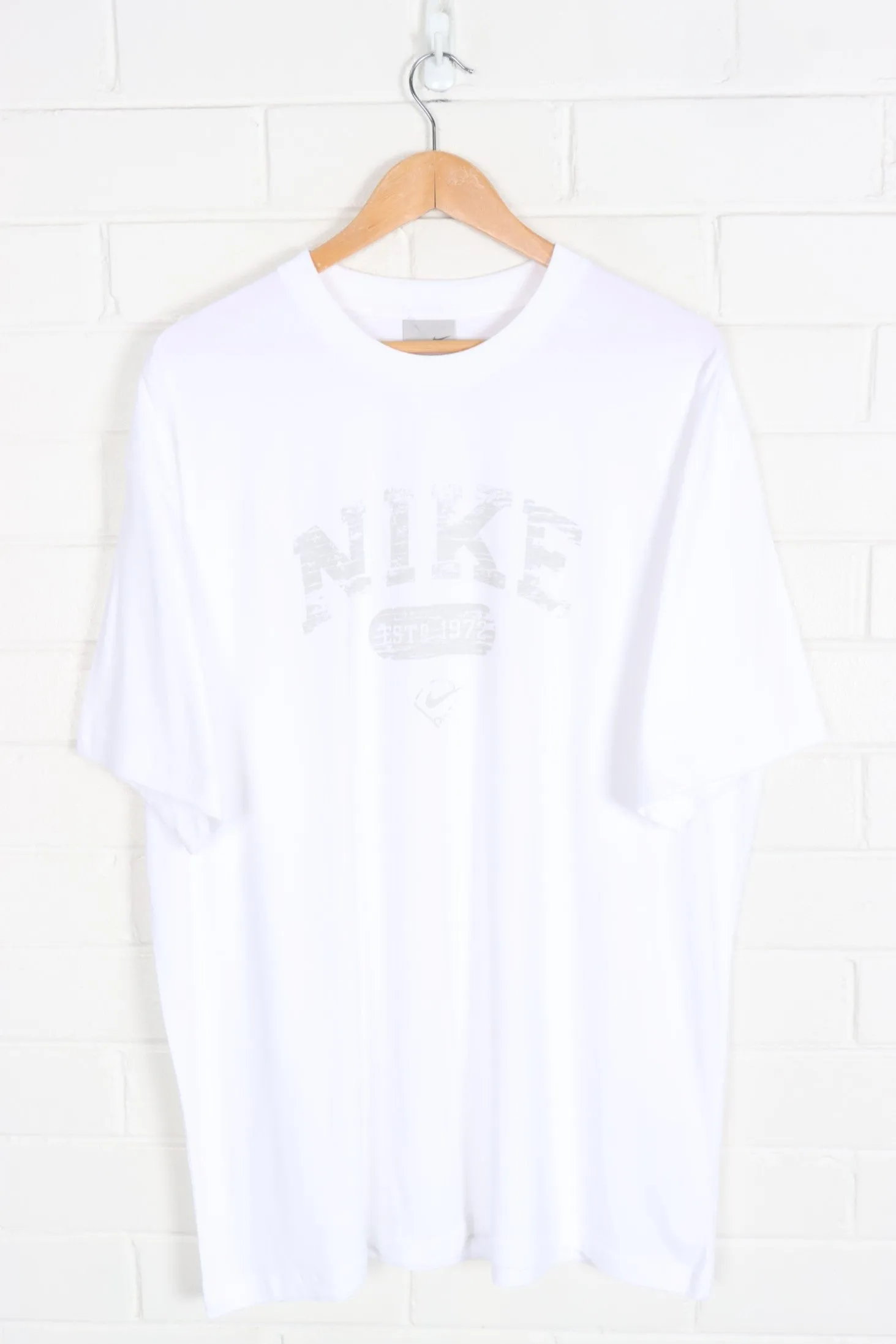 NIKE White & Grey Big Logo Tee (XL)