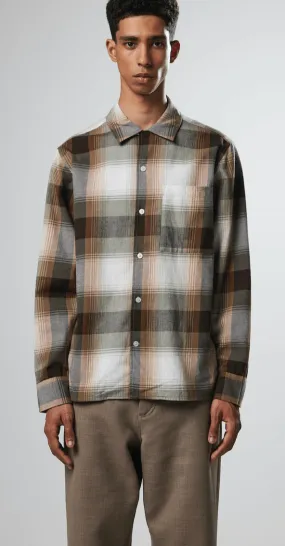 NN07 Julio Shirt in Khaki Stripe