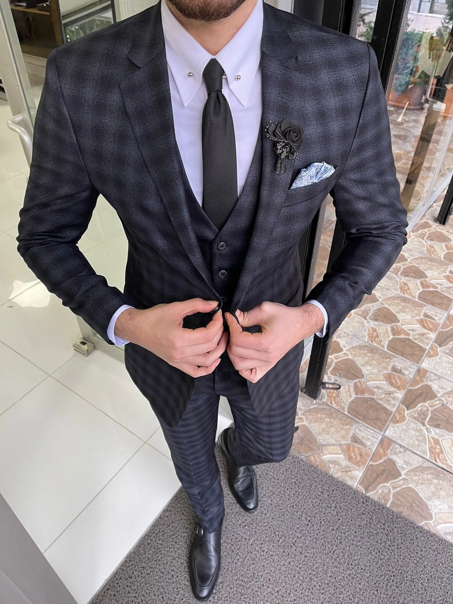 Slim Fit Wool Black Classic Suit