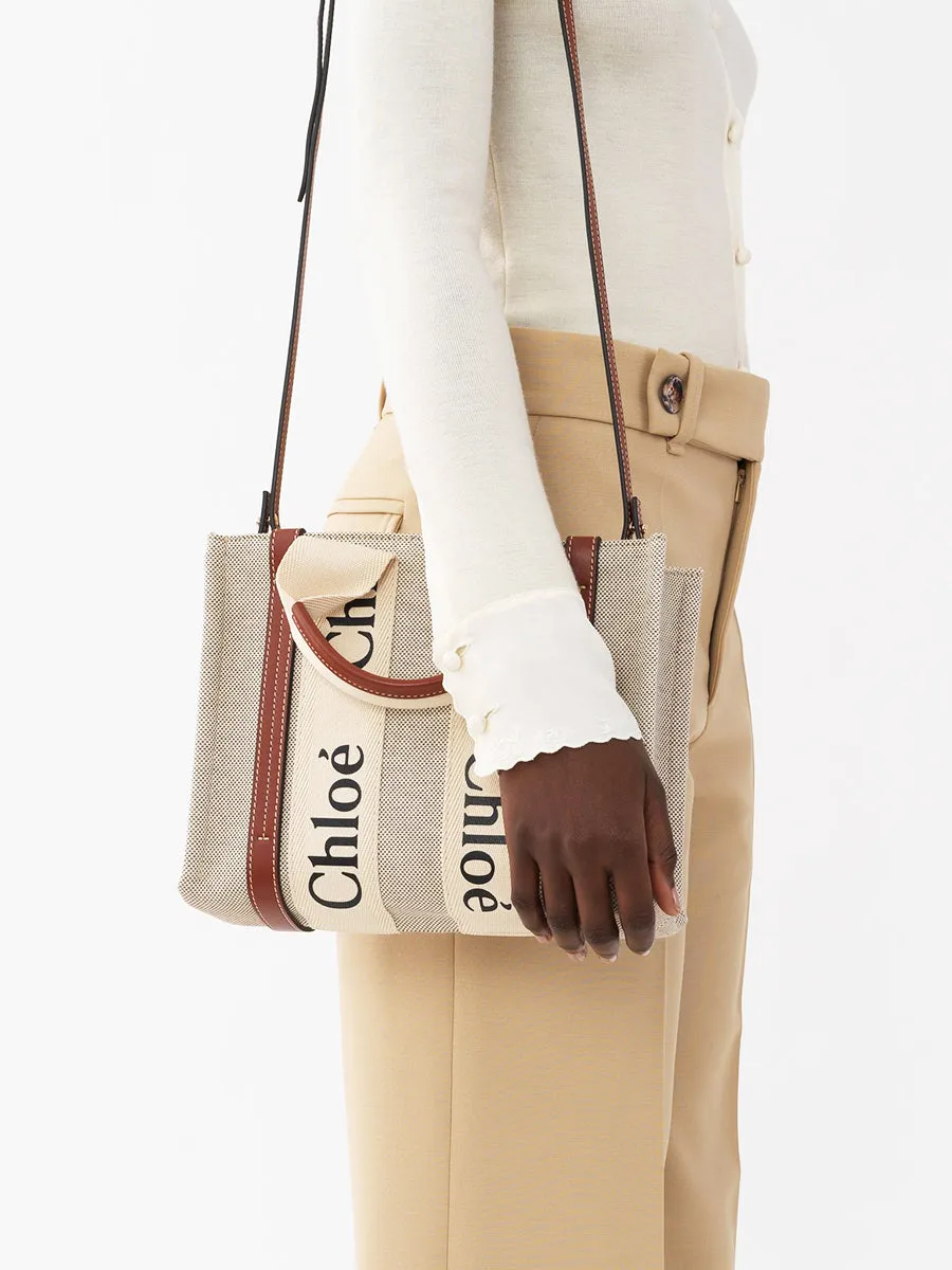 Small Woody Tote Bag with Strap in White/Brown