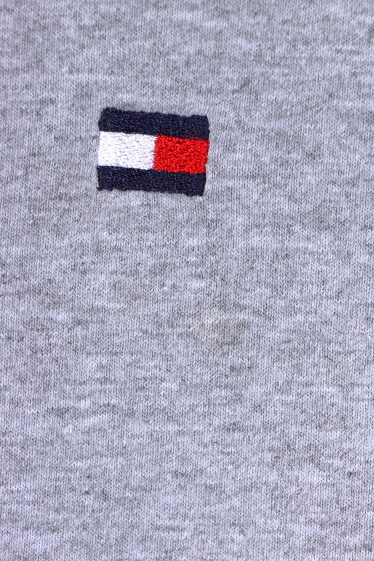 TOMMY HILFIGER Embroidered Logo Grey T-Shirt (XL)