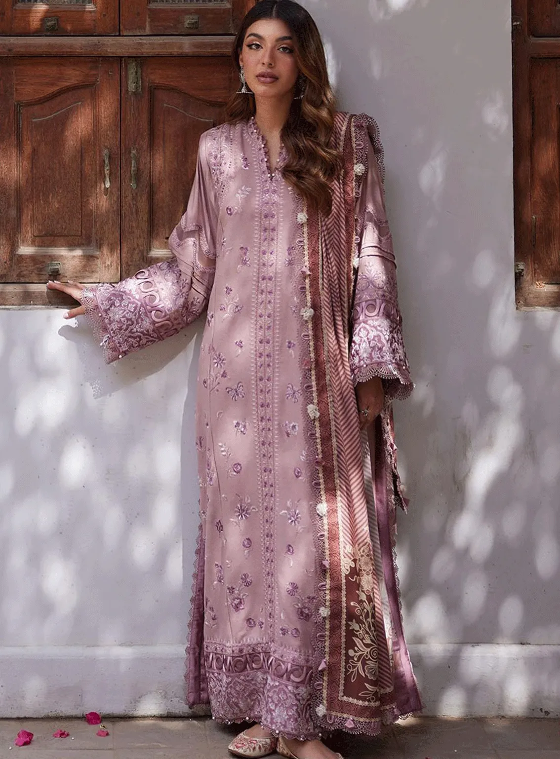 Zaha By Khadijah Shah Embroidered Karandi Unstitched 3 Piece Suit - ZH23W 10 NARAH